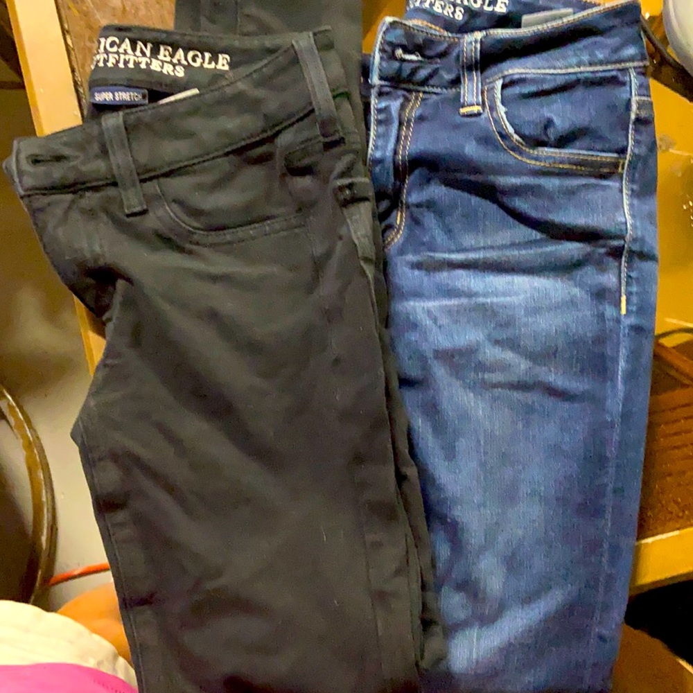 American Eagle 00 black jeans and 0 blue jeans